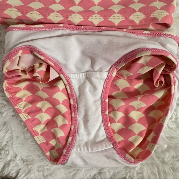 Hanna Andersson Pink and Cream Scallop Bikini Size EU 130 - Picture 5 of 5